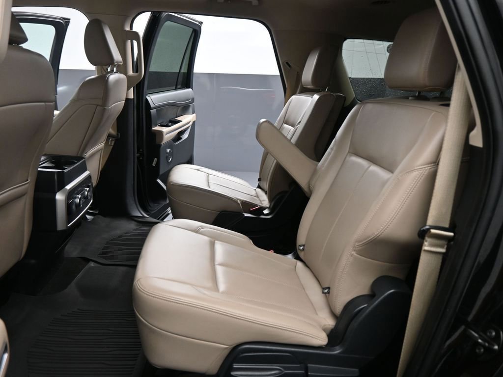 Certified 2024 Ford Expedition Max XLT image 47