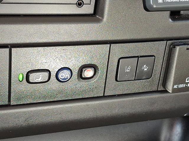 Used 2019 GMC Savana 3500 w/ Power Convenience Package image 21