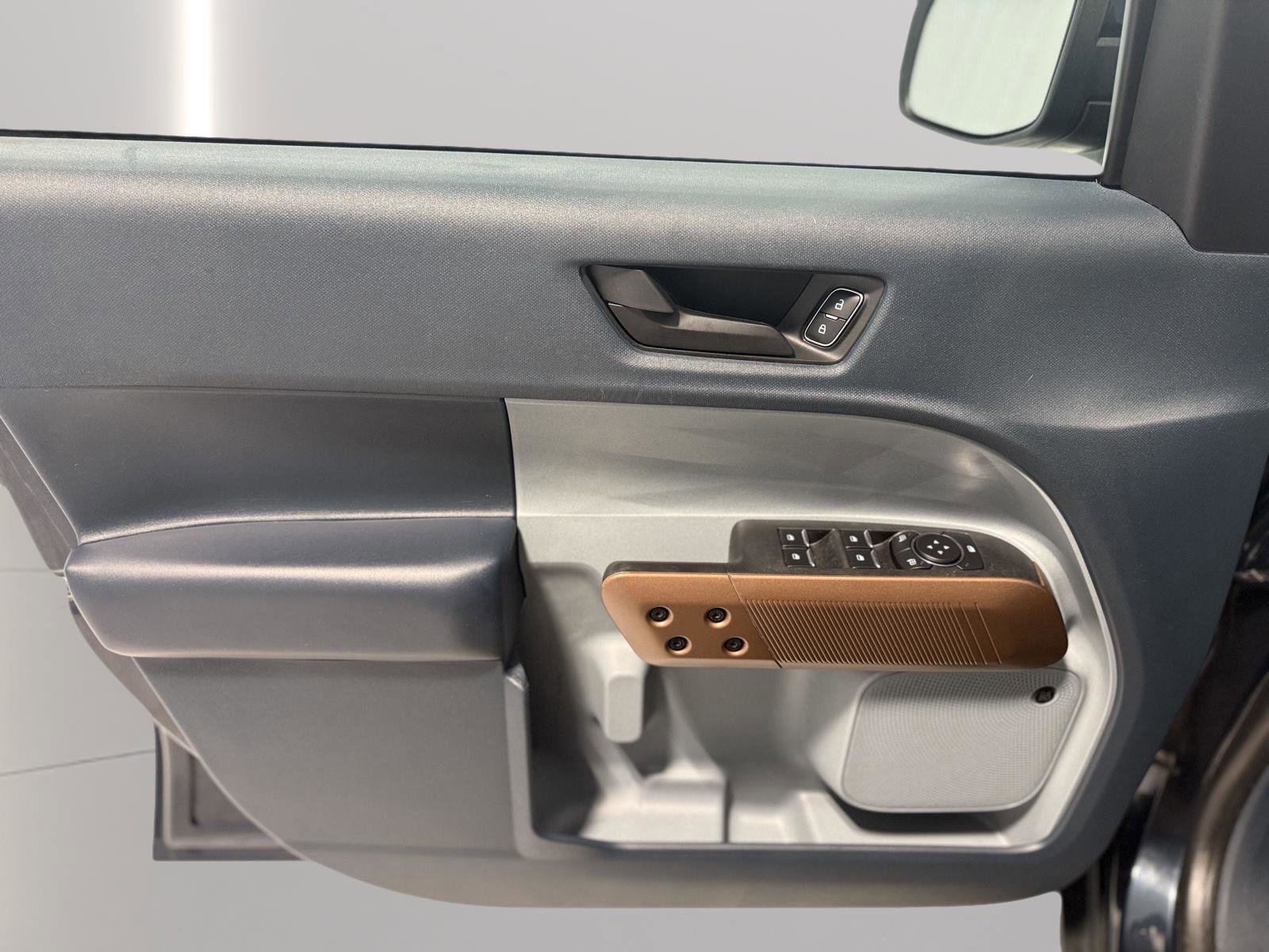 Certified 2022 Ford Maverick Lariat w/ Lariat Luxury Package image 56