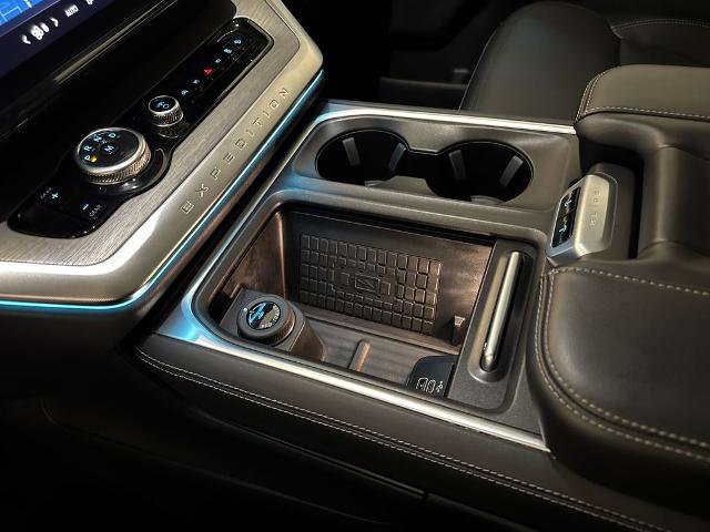 Certified 2025 Ford Expedition Max Platinum AWD/4WD image 32