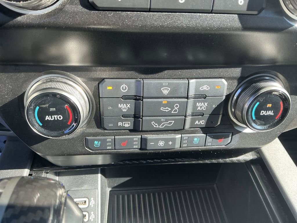 Certified 2020 Ford F150 Raptor w/ Equipment Group 802A Luxury image 17