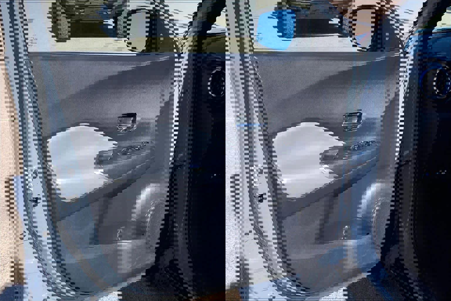 Used 2023 Nissan Kicks SR w/ SR Premium Package image 21