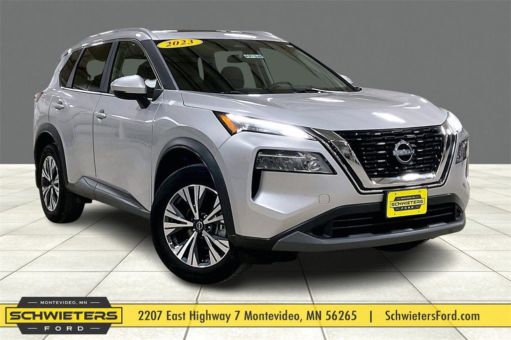 Used 2023 Nissan Rogue SV w/ SV Premium Package image 5