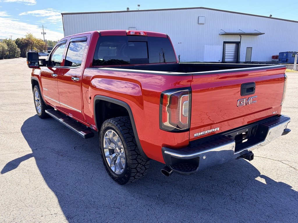 Used 2018 GMC Sierra 1500 SLT image 2
