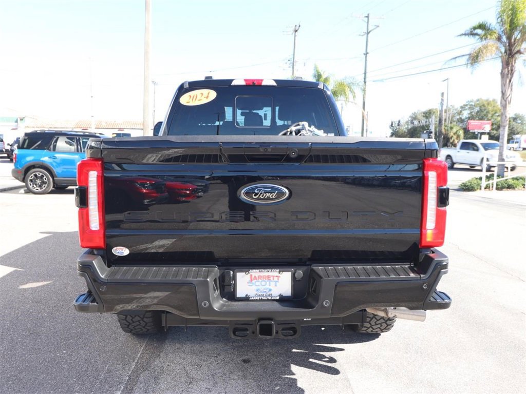 Certified 2024 Ford F250 Lariat w/ Black Appearance Package image 4