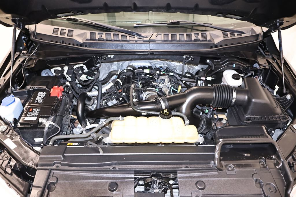 Certified 2019 Ford F150 XL w/ Equipment Group 101A Mid AWD/4WD image 33