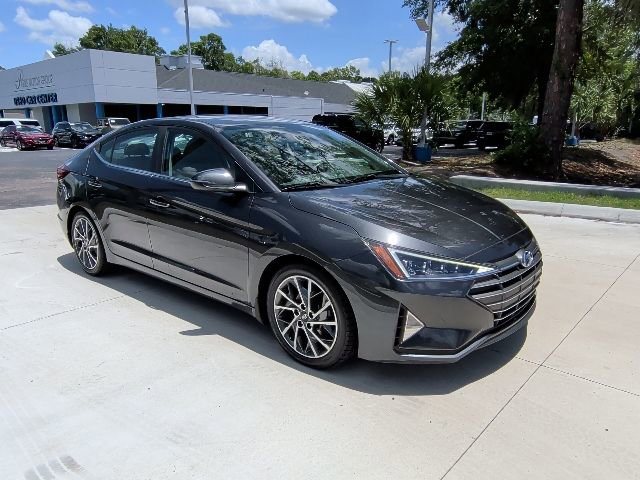 Used 2020 Hyundai Elantra Limited FWD image 2