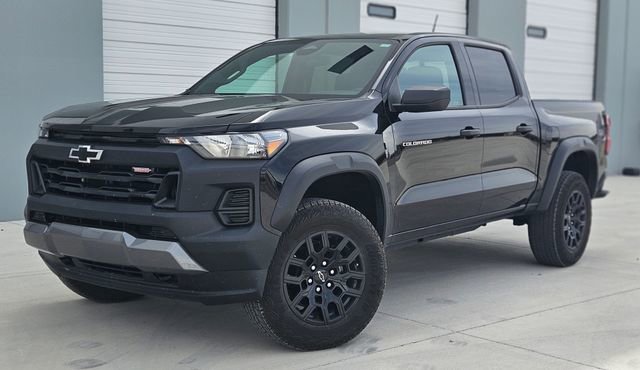 Used 2024 Chevrolet Colorado Trail Boss w/ Advanced Trailering Package