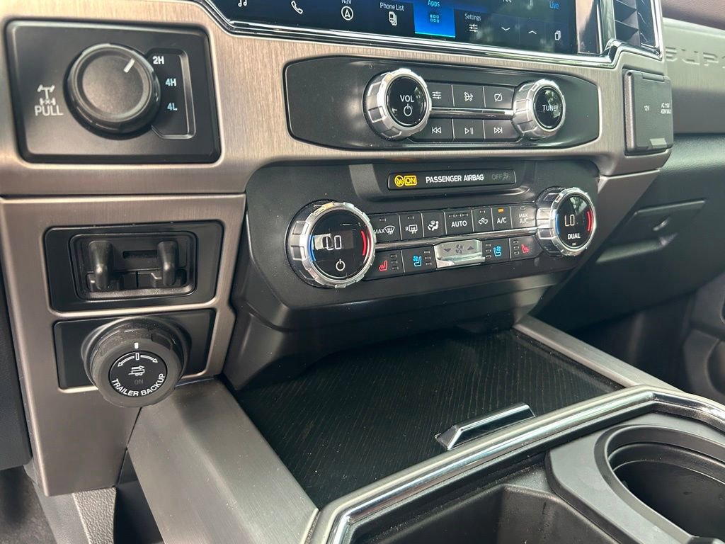 Certified 2022 Ford F350 Platinum image 45