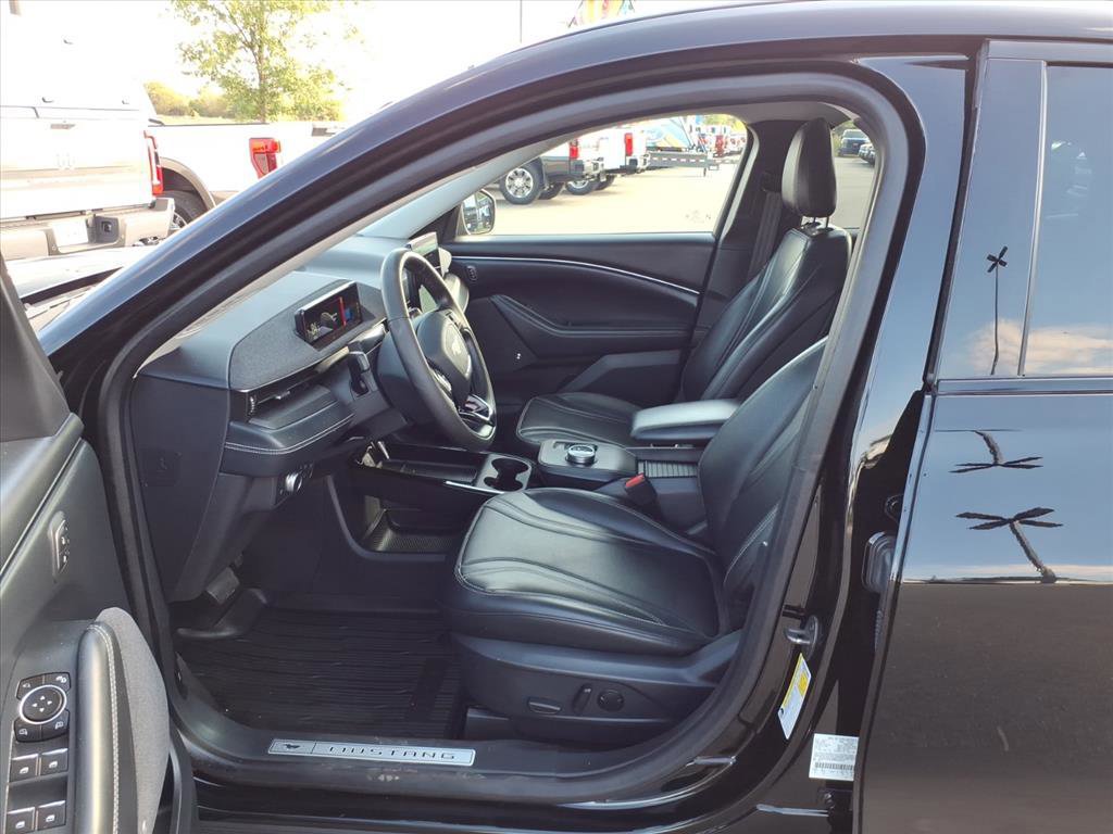 Certified 2021 Ford Mustang Mach-E Premium image 11