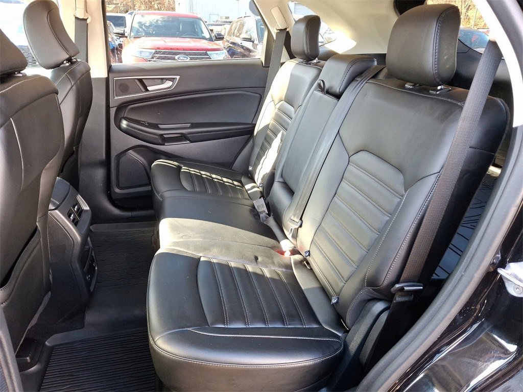 Certified 2022 Ford Edge SEL w/ Convenience Package image 10