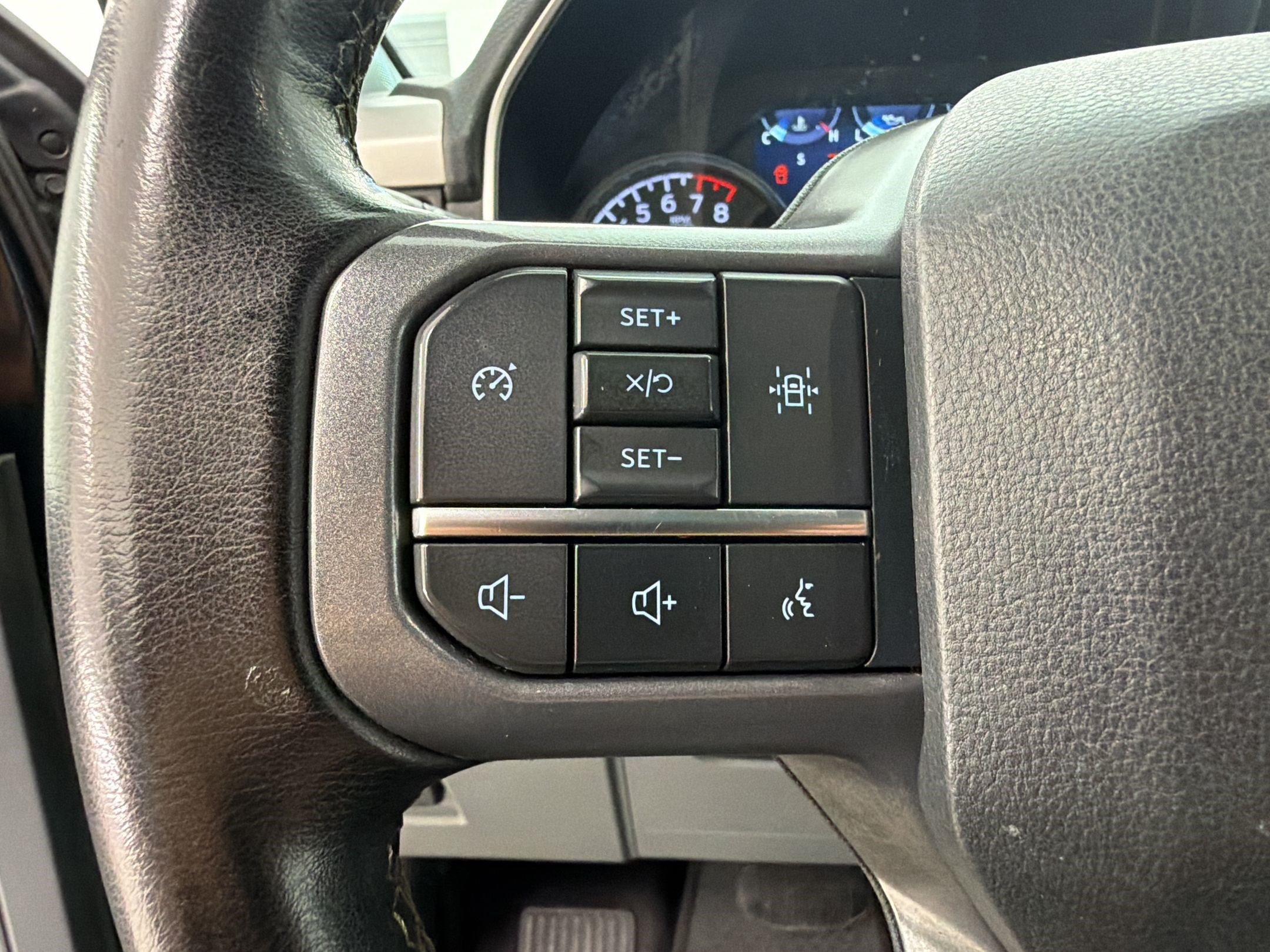 Certified 2023 Ford F150 XLT w/ Equipment Group 301A Mid AWD/4WD image 16
