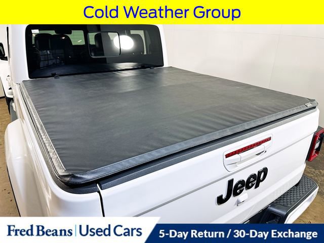 Used 2022 Jeep Gladiator Overland image 11