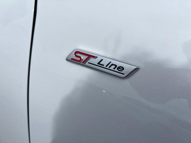 Certified 2023 Ford Escape ST-Line Select w/ Tech Pack #2 AWD/4WD image 10