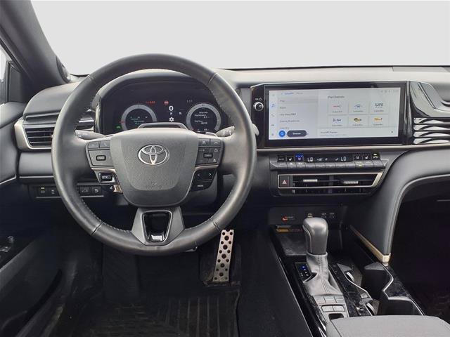 Used 2025 Toyota Camry XSE AWD/4WD image 5