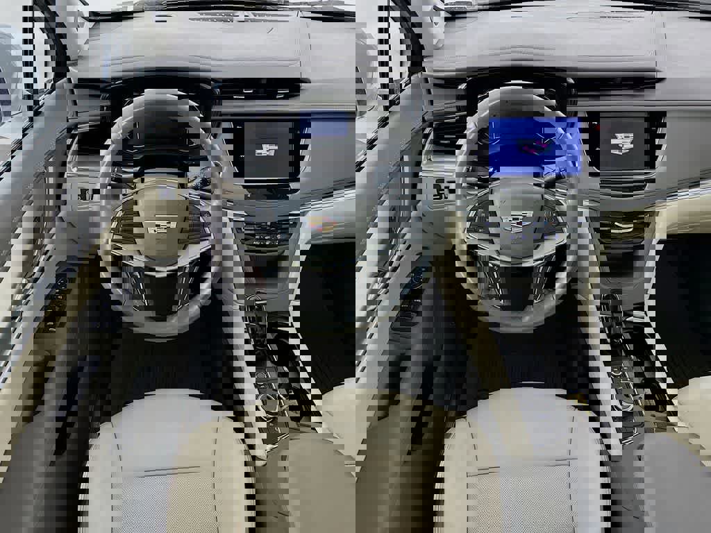 Used 2022 Cadillac XT5 Premium Luxury image 13