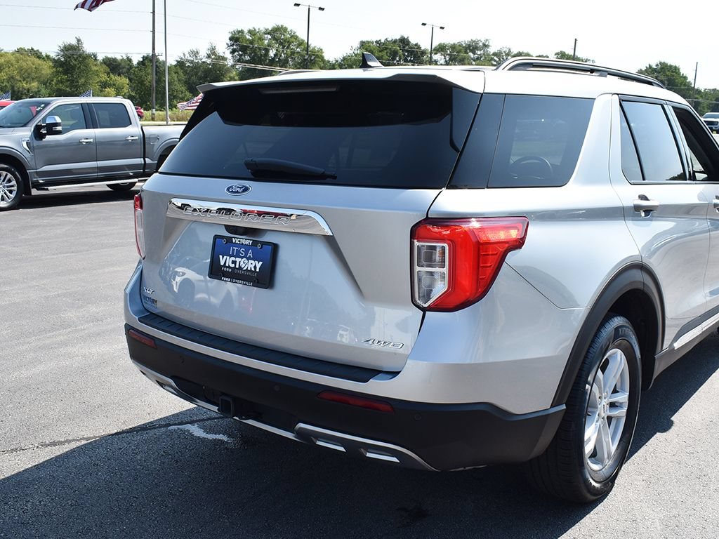 Certified 2024 Ford Explorer XLT w/ Equipment Group 202A AWD/4WD image 29