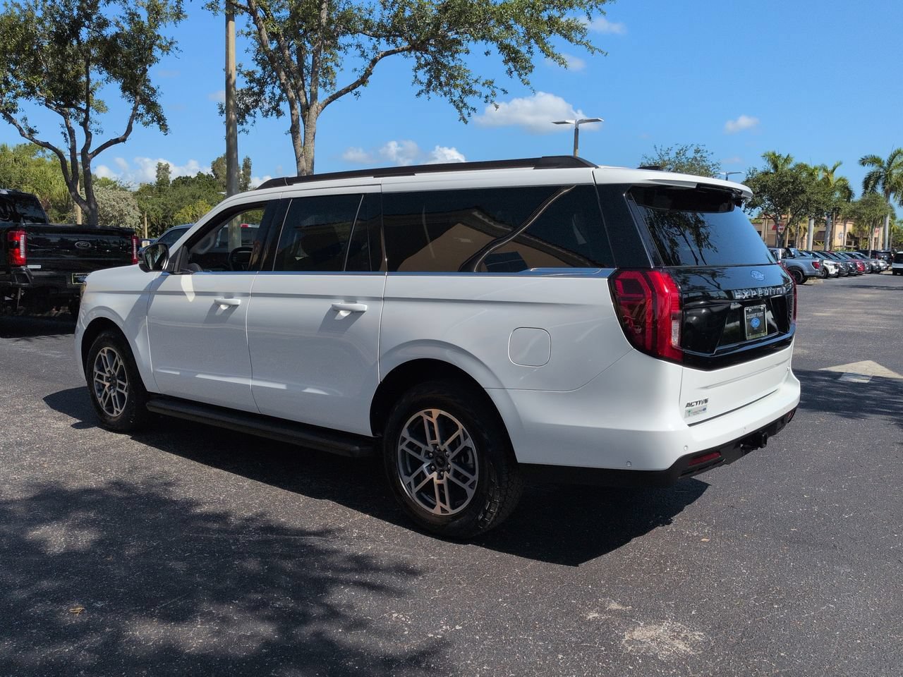 Certified 2025 Ford Expedition Max Active AWD/4WD image 5