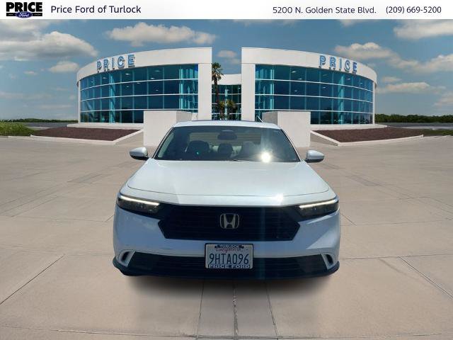 Used 2023 Honda Accord EX image 2