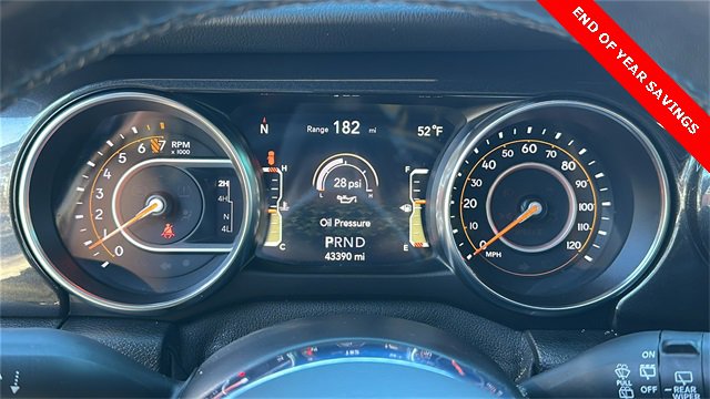 Used 2020 Jeep Wrangler Unlimited Sahara image 26