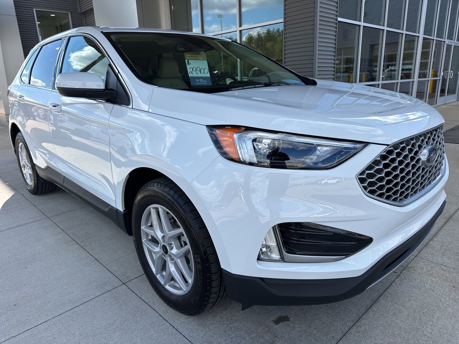 Certified 2024 Ford Edge SEL w/ Convenience Package AWD/4WD image 10