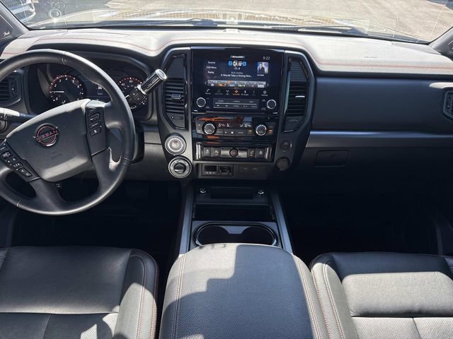 Used 2024 Nissan Titan PRO-4X w/ Pro-4x Convenience Package AWD/4WD image 15