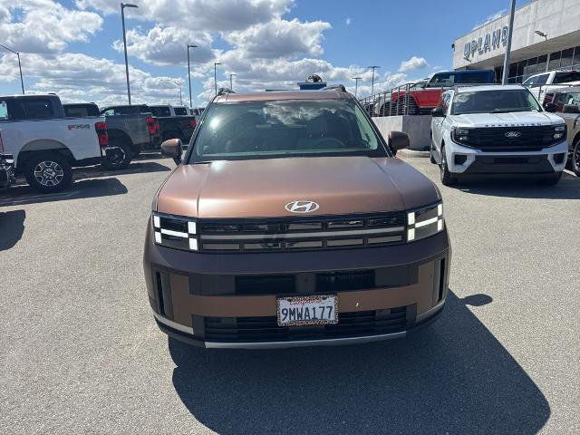 Used 2024 Hyundai Santa Fe Limited FWD image 2