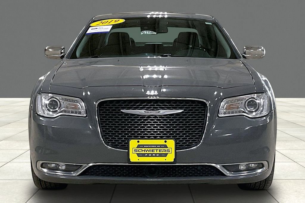 Used 2019 Chrysler 300 Limited w/ Safetytec Plus Group AWD/4WD image 3