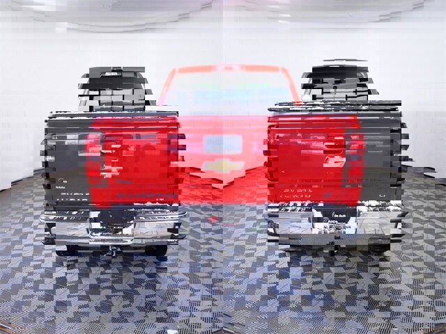 Used 2018 Chevrolet Silverado 1500 LT w/ All Star Edition image 7