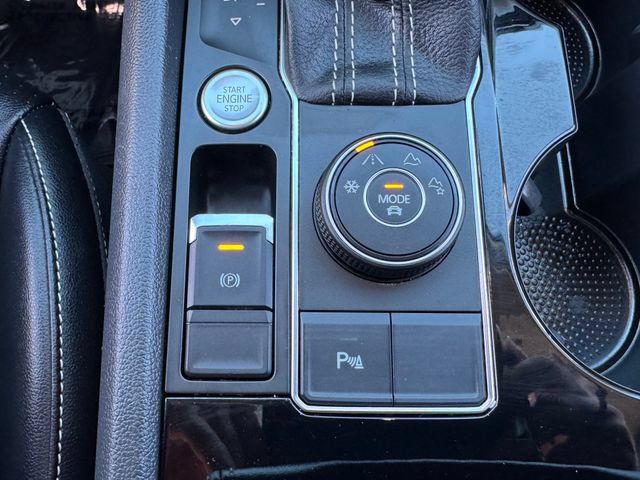 Used 2022 Volkswagen Atlas SEL AWD/4WD image 29