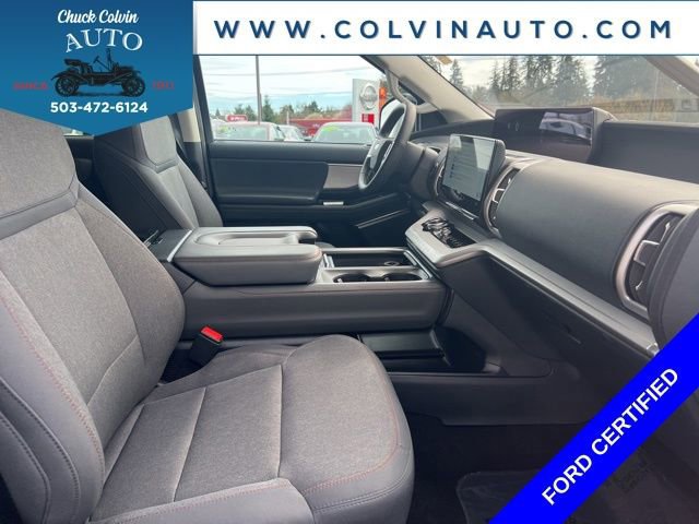 Certified 2025 Ford Expedition Active image 25