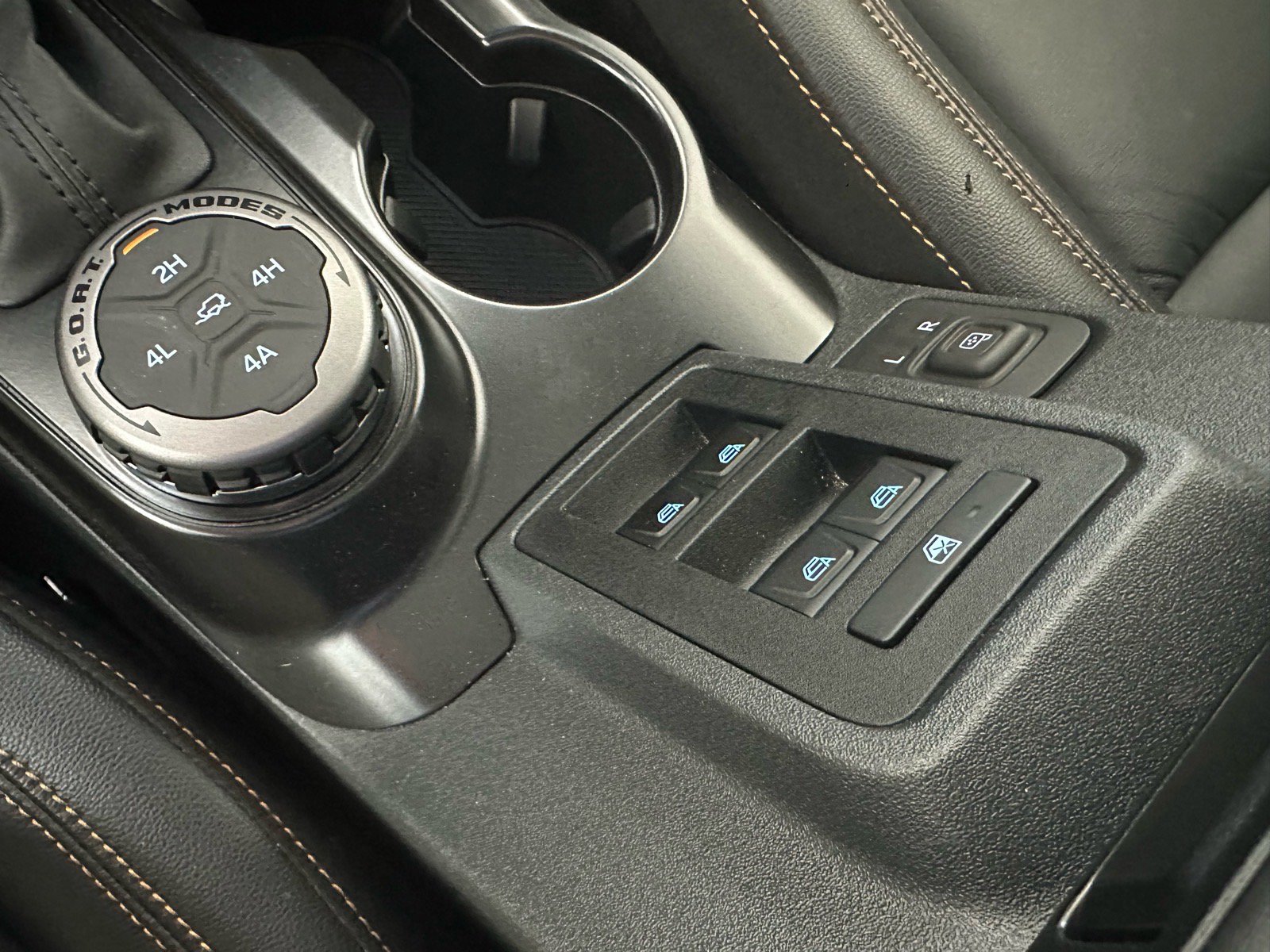 Certified 2024 Ford Bronco Badlands AWD/4WD image 35