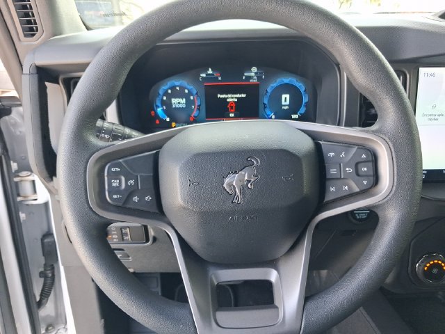 Certified 2025 Ford Bronco 4-Door AWD/4WD image 15