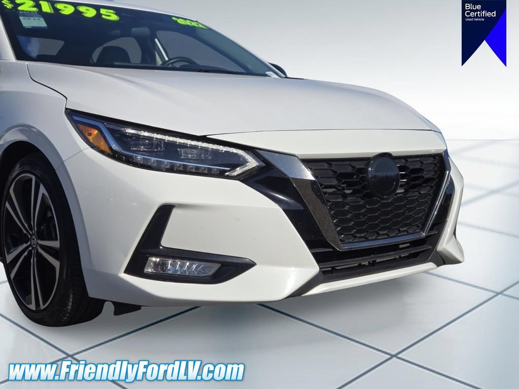 Used 2022 Nissan Sentra SR w/ SR Premium Package FWD image 9