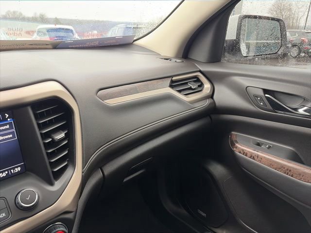 Used 2023 GMC Acadia Denali w/ Denali Technology Package image 23