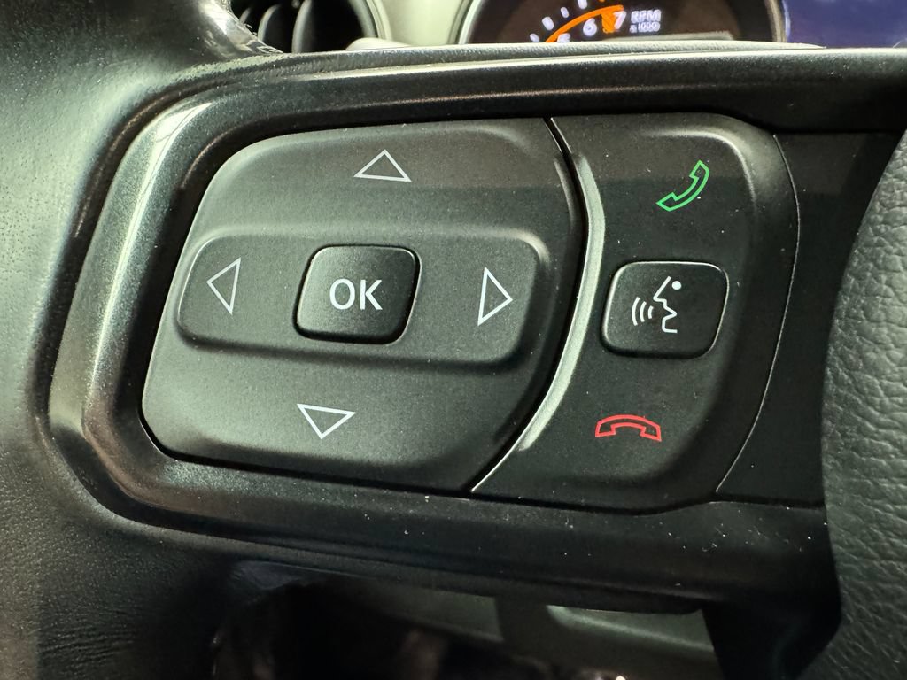 Used 2020 Jeep Gladiator Sport w/ Quick Order Package 23S AWD/4WD image 15
