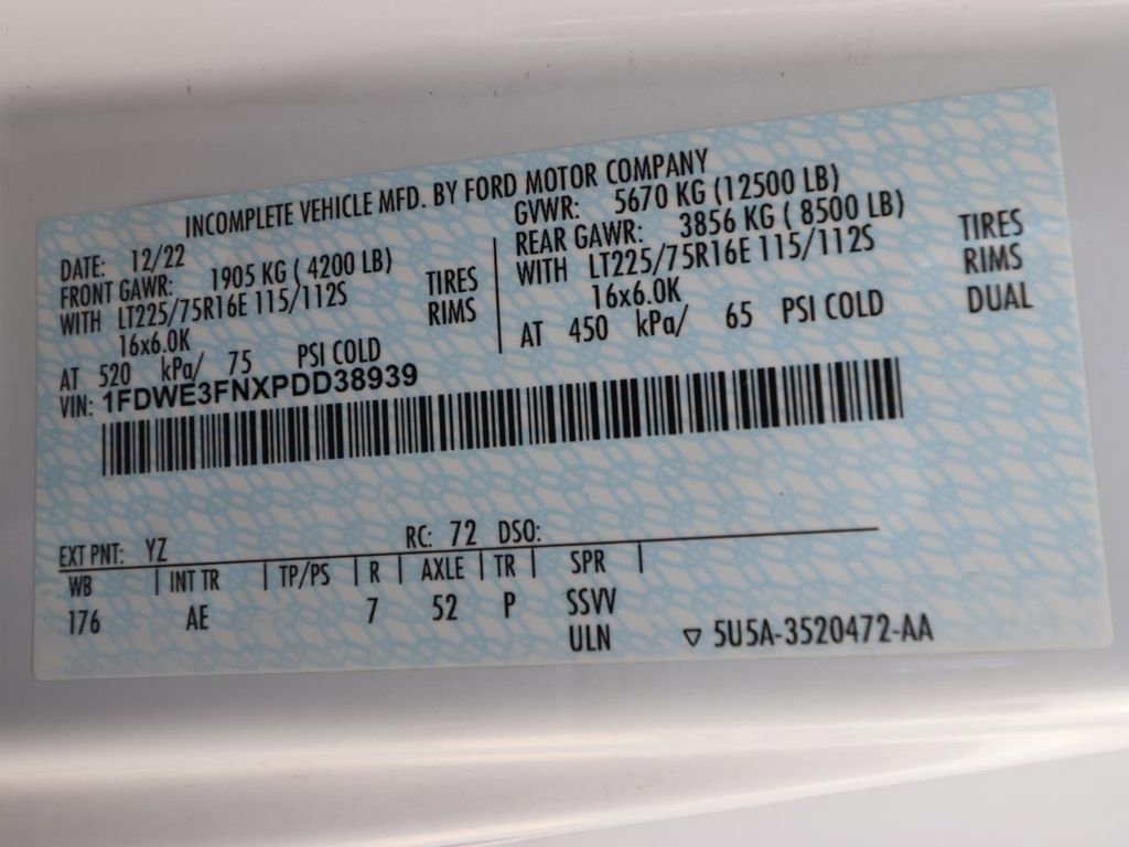 Certified 2023 Ford E-350 and Econoline 350 Super Duty w/ Power Windows & Locks Group image 24