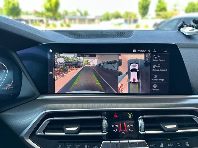 Used 2019 BMW X5 xDrive40i w/ M Sport Package AWD/4WD image 18