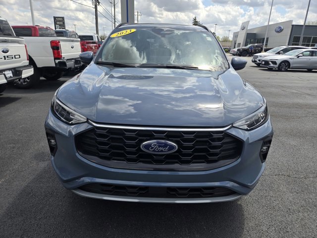 Certified 2023 Ford Escape ST-Line Select w/ Tech Pack #1 AWD/4WD image 7