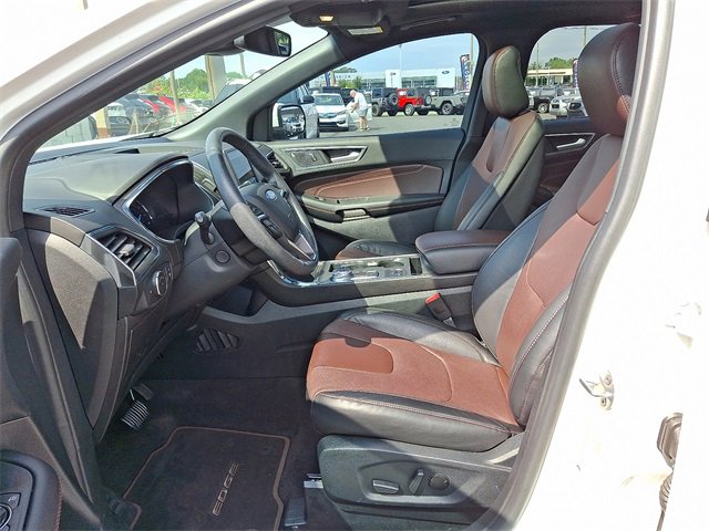Certified 2021 Ford Edge Titanium w/ Equipment Group 301A image 10