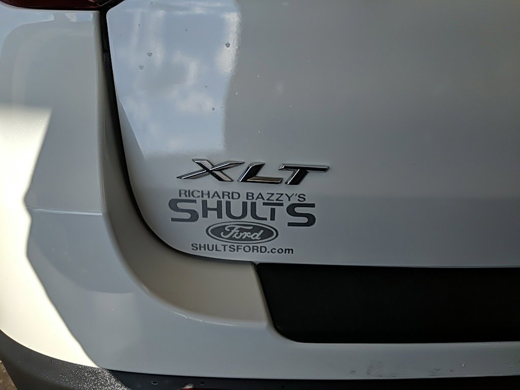 Certified 2022 Ford Explorer XLT w/ Equipment Group 202A image 9