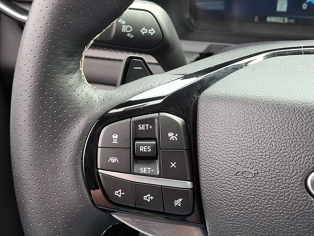 Certified 2022 Ford Explorer ST w/ ST Street Pack AWD/4WD image 23