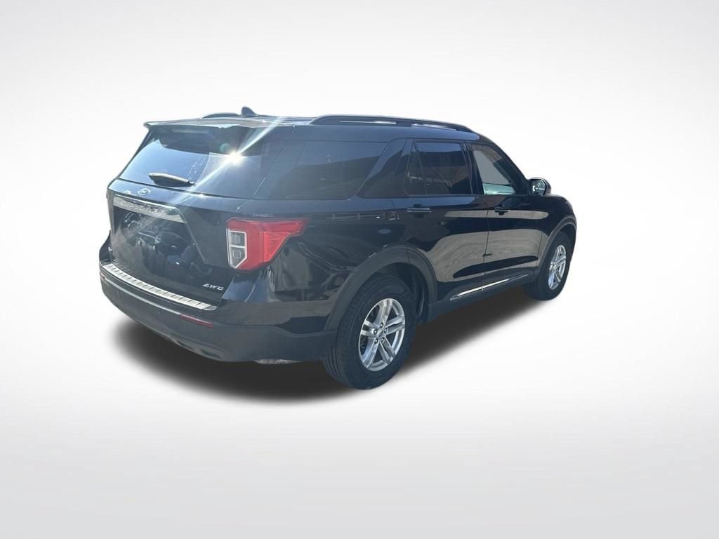 Certified 2023 Ford Explorer XLT AWD/4WD image 5