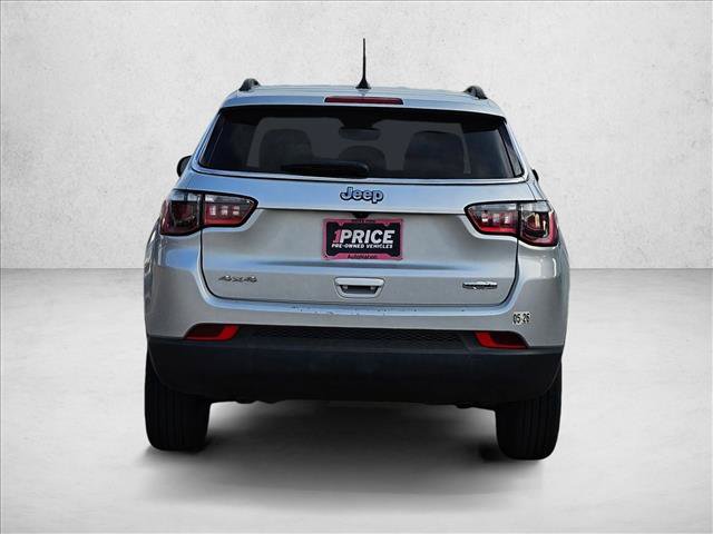 Used 2024 Jeep Compass Latitude AWD/4WD image 6