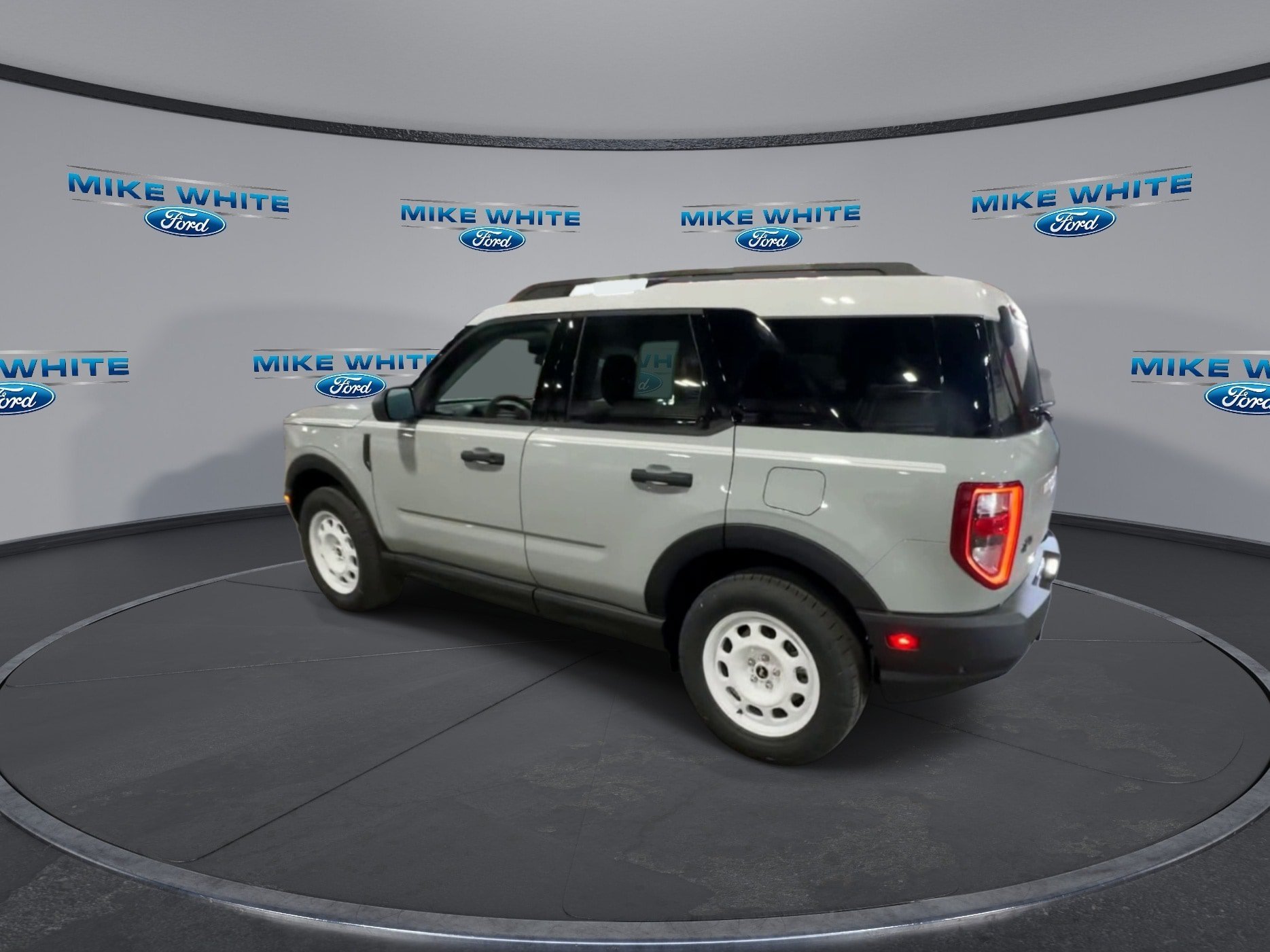 Certified 2024 Ford Bronco Sport Heritage w/ Heritage Convenience Package AWD/4WD image 6