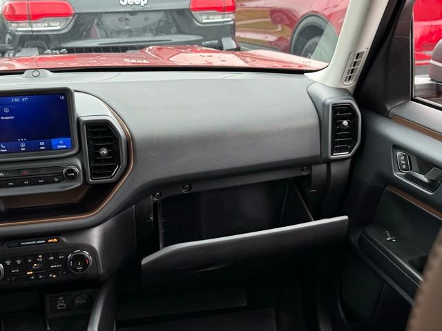 Certified 2024 Ford Bronco Sport Outer Banks w/ Tech Package AWD/4WD image 46