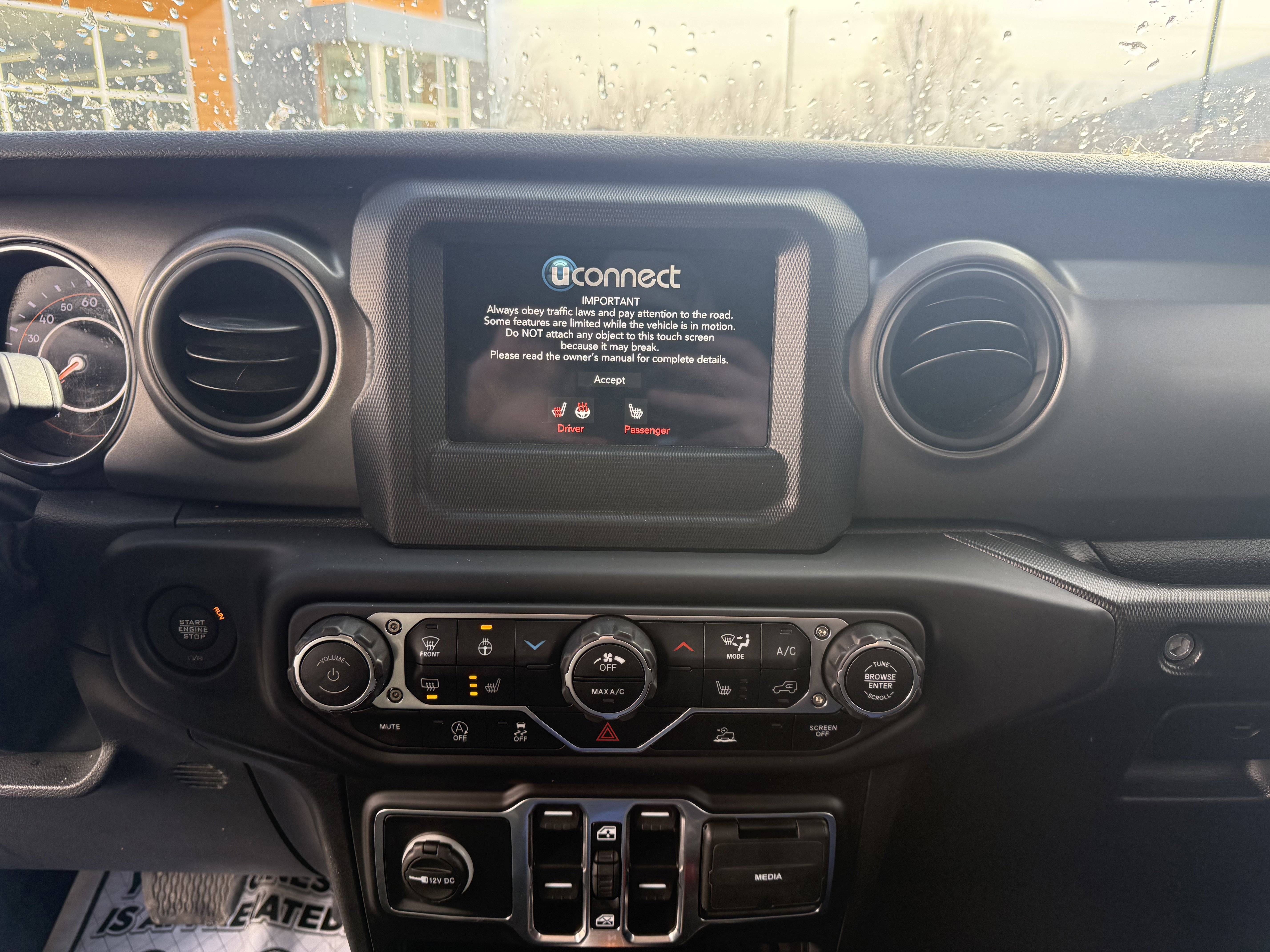 Used 2023 Jeep Wrangler Unlimited Sport AWD/4WD image 14