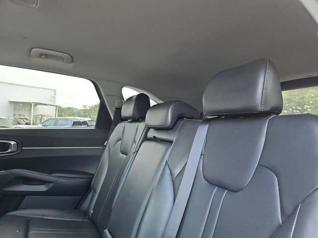 Used 2024 Kia Sorento S AWD/4WD image 14