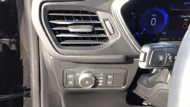 Certified 2022 Ford Escape Titanium image 21