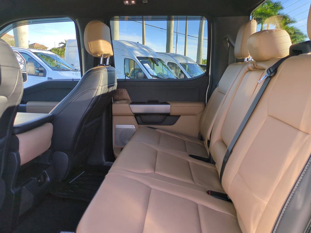 Certified 2025 Ford F350 Lariat w/ Tremor Off-Road Package image 13